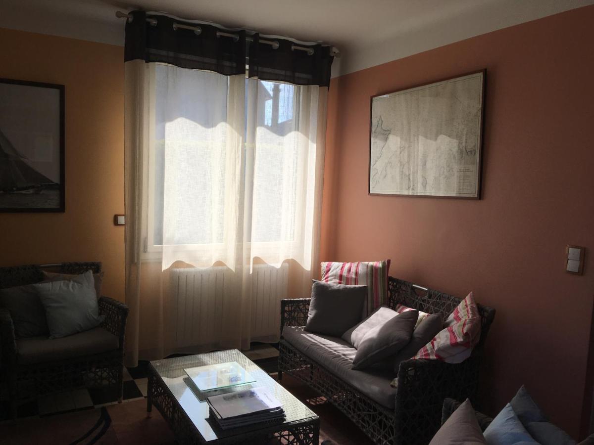 La maison des couleurs Saint-Lunaire Extérieur photo